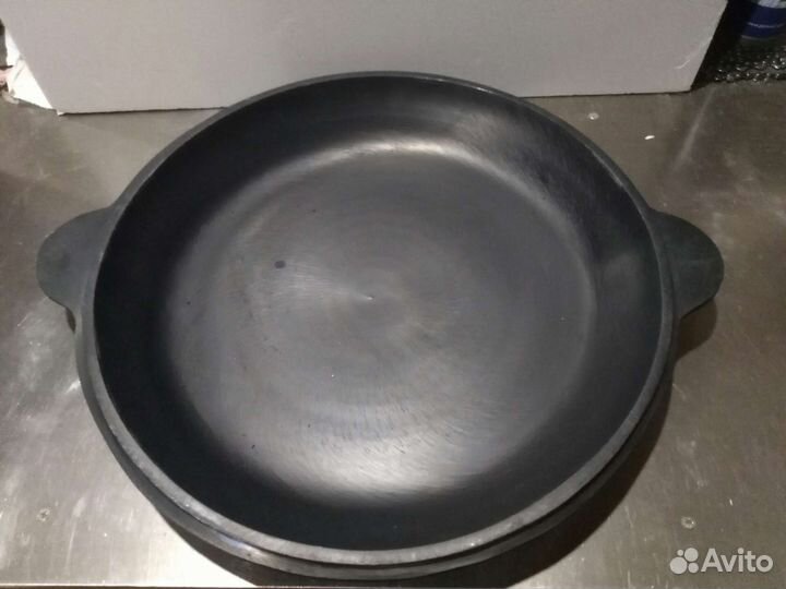 Сковорода чугунная 37,40,46,52 см