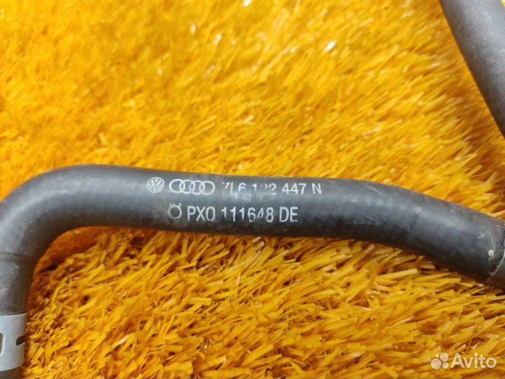 Патрубок расширительного бачка Volkswagen Touareg