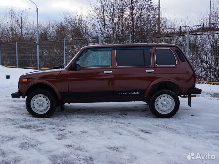 LADA 4x4 (Нива) 1.7 МТ, 2017, 64 000 км