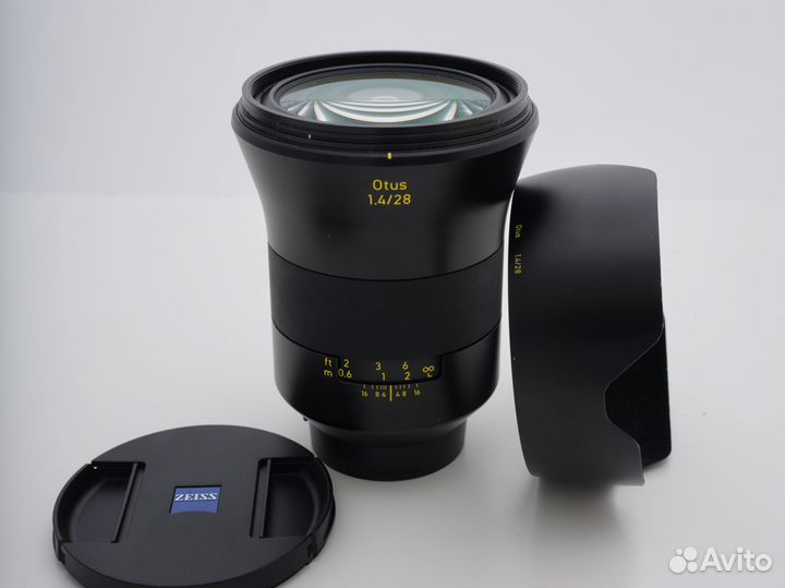 Объектив Carl Zeiss Otus 1.4/28 ZE байонет Canon