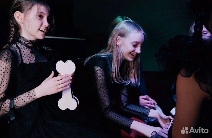 Анимация квест Венсдей аддамс Wednesday Уэнздей