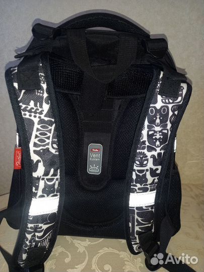 Рюкзак школьный для девочки новый