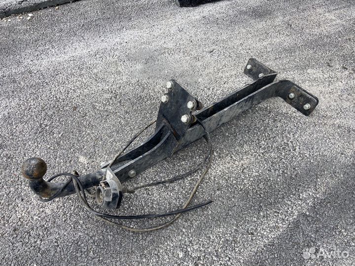 Фаркоп на УАЗ патриот