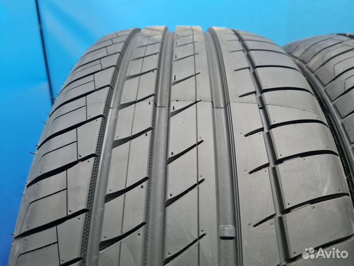 Kapsen RS26 255/40 R20 102Y