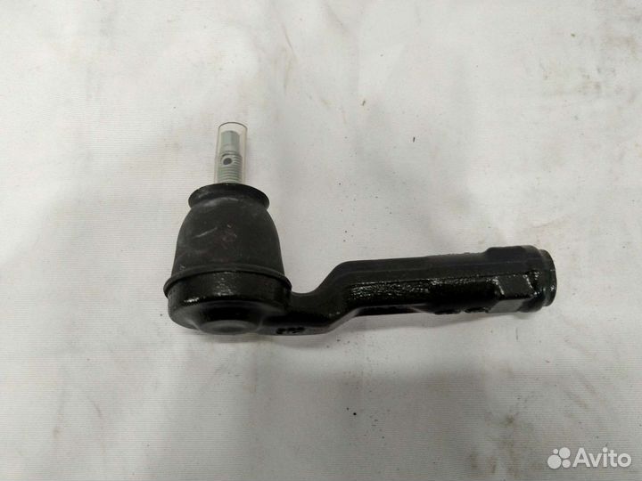 Наконечник рулевой тяги левый
