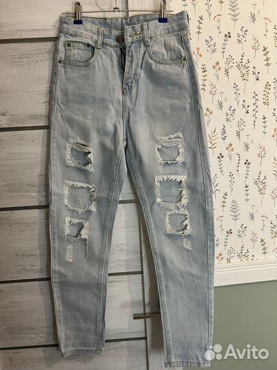 Джинсы 25р