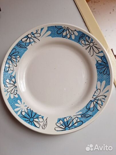 Тарелки чашки детские новые много