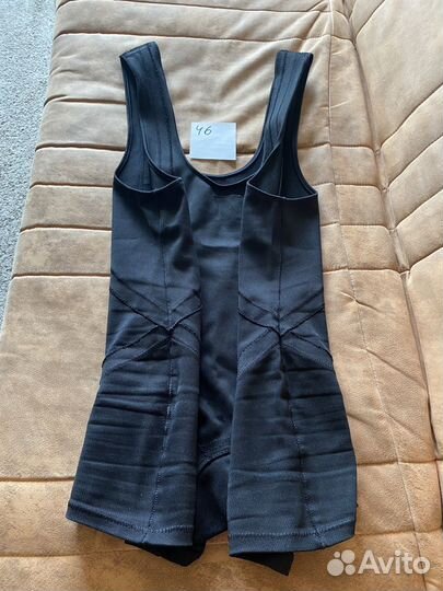 Комбинезон для приседаний