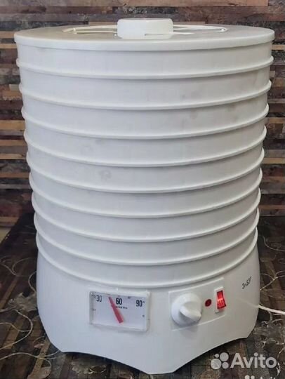 Электро сушилка для фруктов и овощей, новая