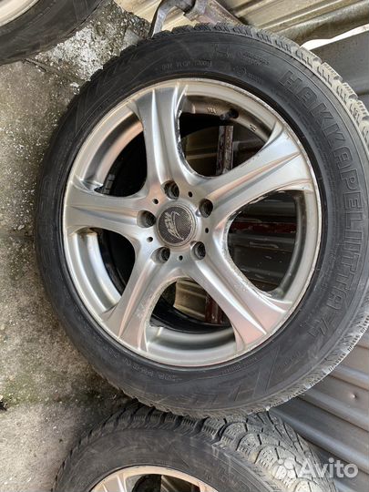 Nokian Tyres Hakkapeliitta 4 205/55 R16