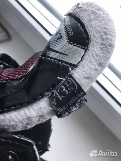 Коньки вратарские