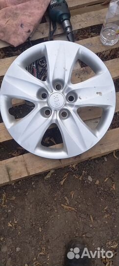 Колпаки для kia cerato, ceed. 16r. Под 5 гаек