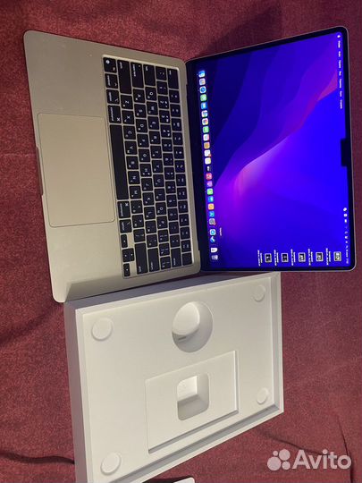 Apple MacBook air 13 2022 M2 512
