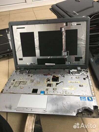 Samsung 350v корпус