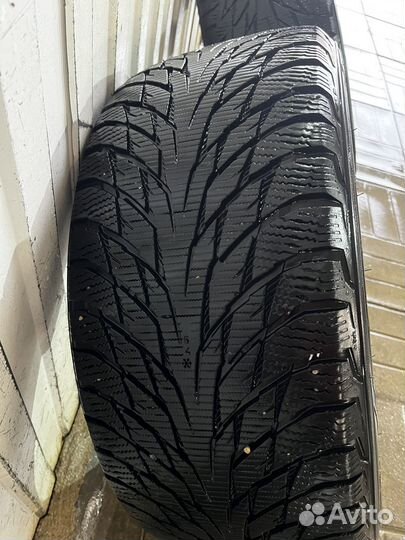 Nokian Tyres Hakkapeliitta R2 245/45 R17