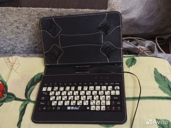 Чехол для планшета с клавиатурой