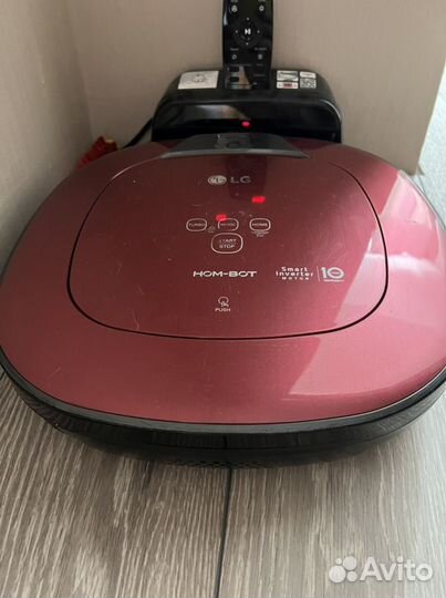 Робот пылесос LG HomeBot 6470