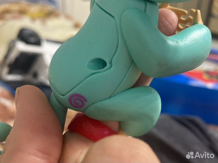 Игрушка робот