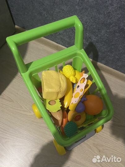 Детские игрушки тележка