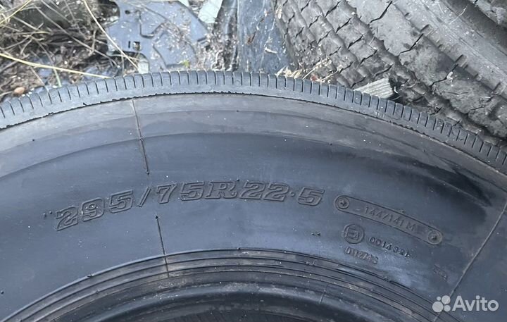 295/75 R22,5 идеальное состояние 1 шт