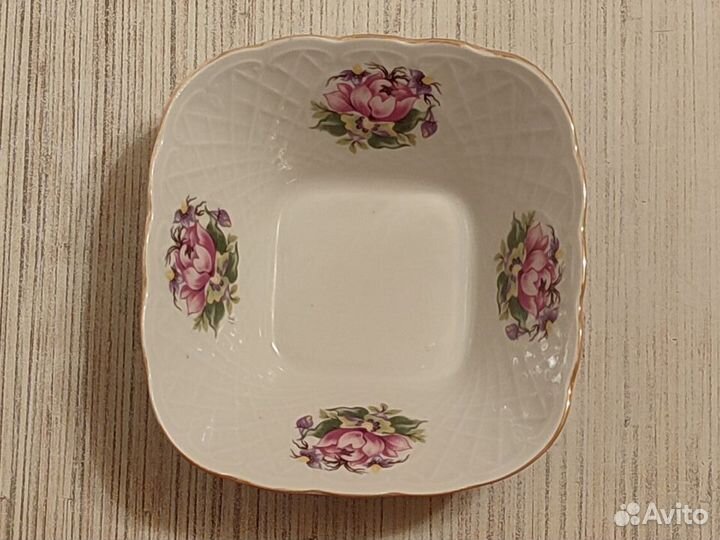 Салатники - 3 штуки. Размеры разные. Цена за 3 сал