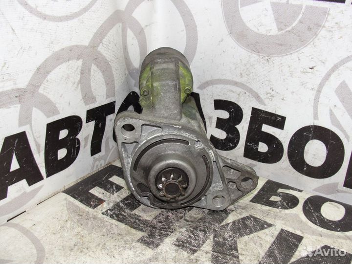 Стартер Volkswagen Golf Mk4