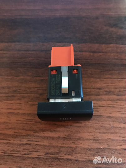 Кнопка Фольксваген поло