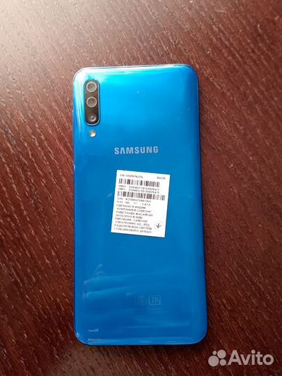 Samsung Galaxy A50, 4/128 ГБ