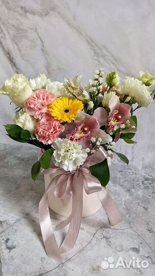 Цветы в коробке, букеты