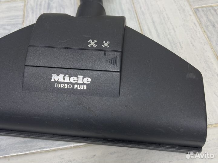 Щетка для пылесоса miele