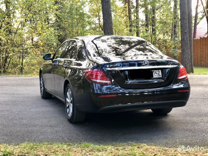 Трансфер заказ автомобиля Аренда Авто с водителем