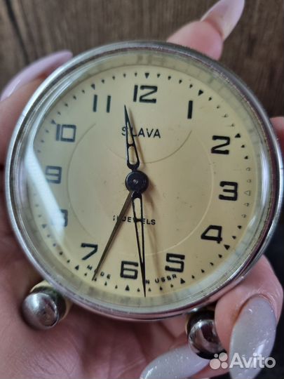 Часы будильник Слава СССР