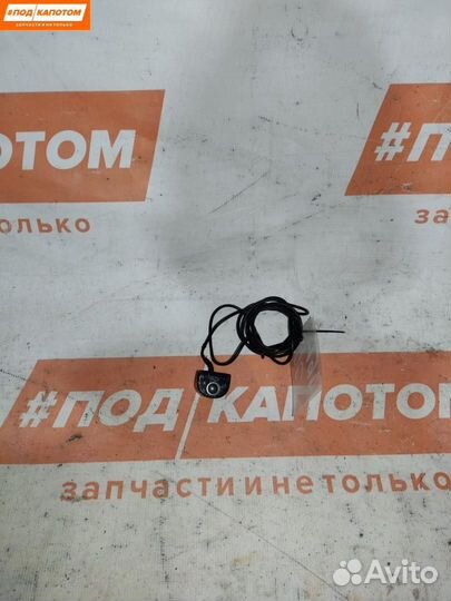 Камера заднего вида Mitsubishi Outlander 2 2006