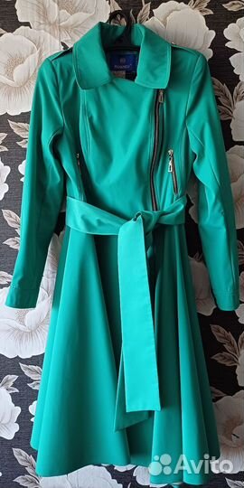 Плащ женский