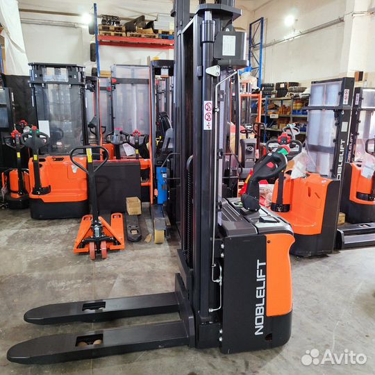 Штабелер самоходный 1,6 тонны 4,6м noblelift PS16L