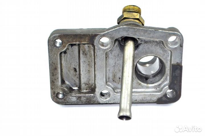 Фланец трубки доливки масла scania R-series (01.04