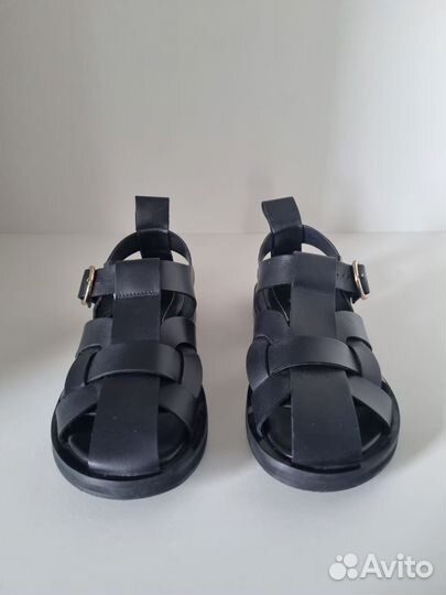 Сандалии кожаные Zara 39