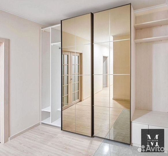 Шкаф встраиваемый