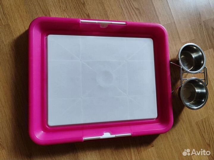 Лоток для собак под пеленку И миска для корма