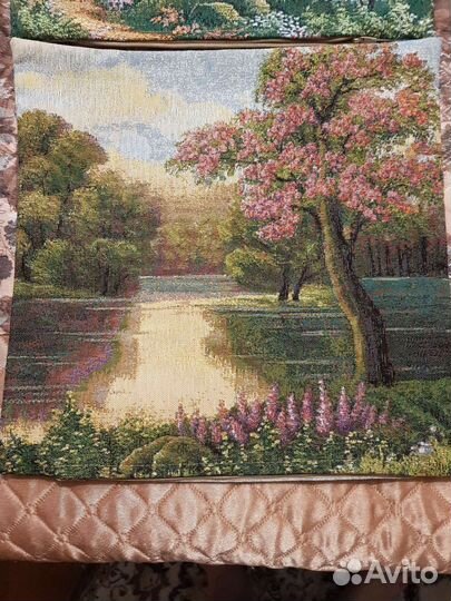 Наволочки гобеленовые