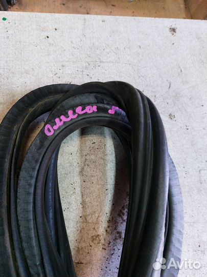 Уплотнитель Opel Omega B