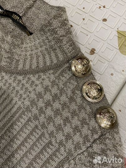 Костбм с юбкой женский