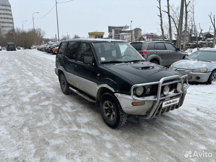 Nissan Terrano II 2.4 МТ, 1999, 208 000 км
