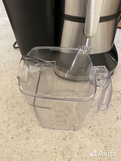 Соковыжималка центробежная Kitfort KT-1112