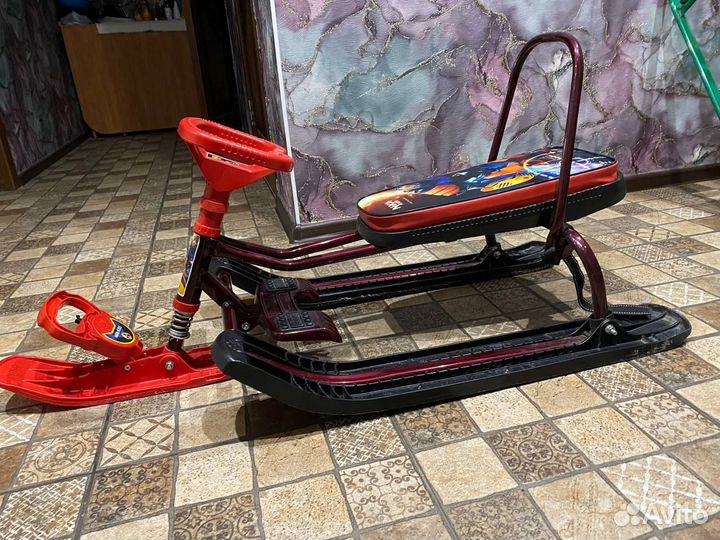 Детский снегокат