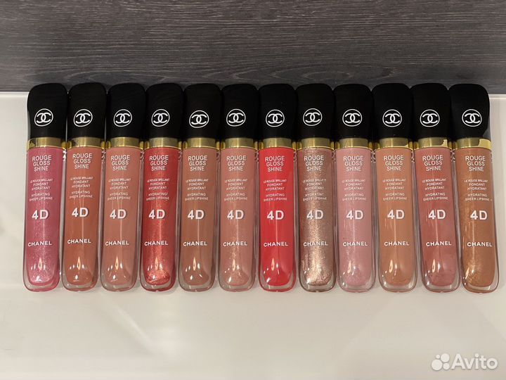 Блеск для губ chanel