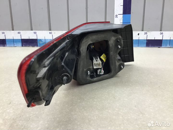 Фонарь задний наружный правый Kia Optima III 2010