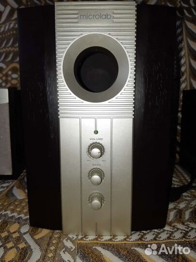 Колонки Microlab 2.1 M890 с сабвуфером