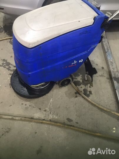 Продам поломоющую машину