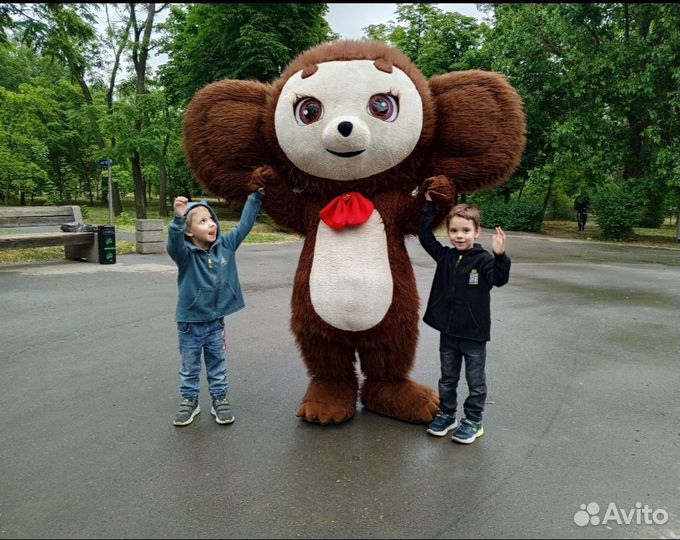 Поздравление от Чебурашки